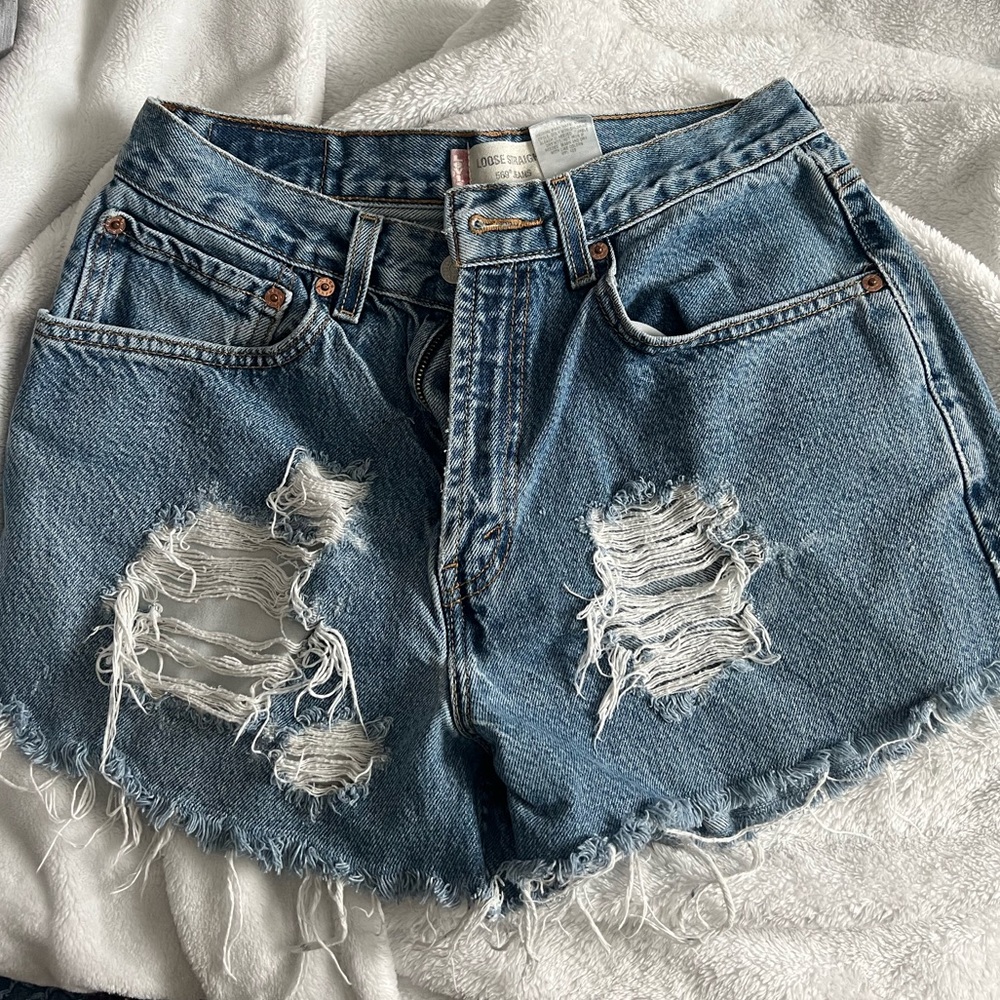 ⭐️ Levi Shorts ⭐️